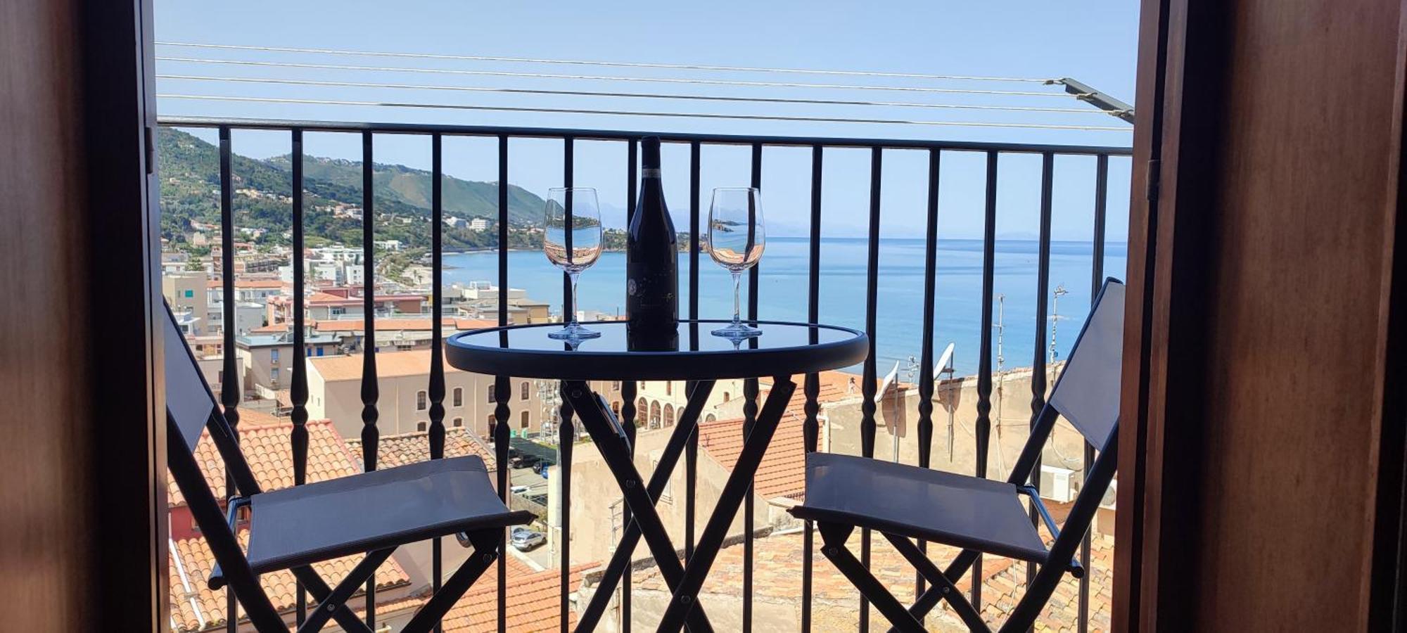 Ruggero House Apartment Cefalu Exterior photo